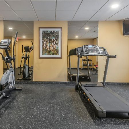 Quality Inn & Suites Downtown Windsor Ngoại thất bức ảnh