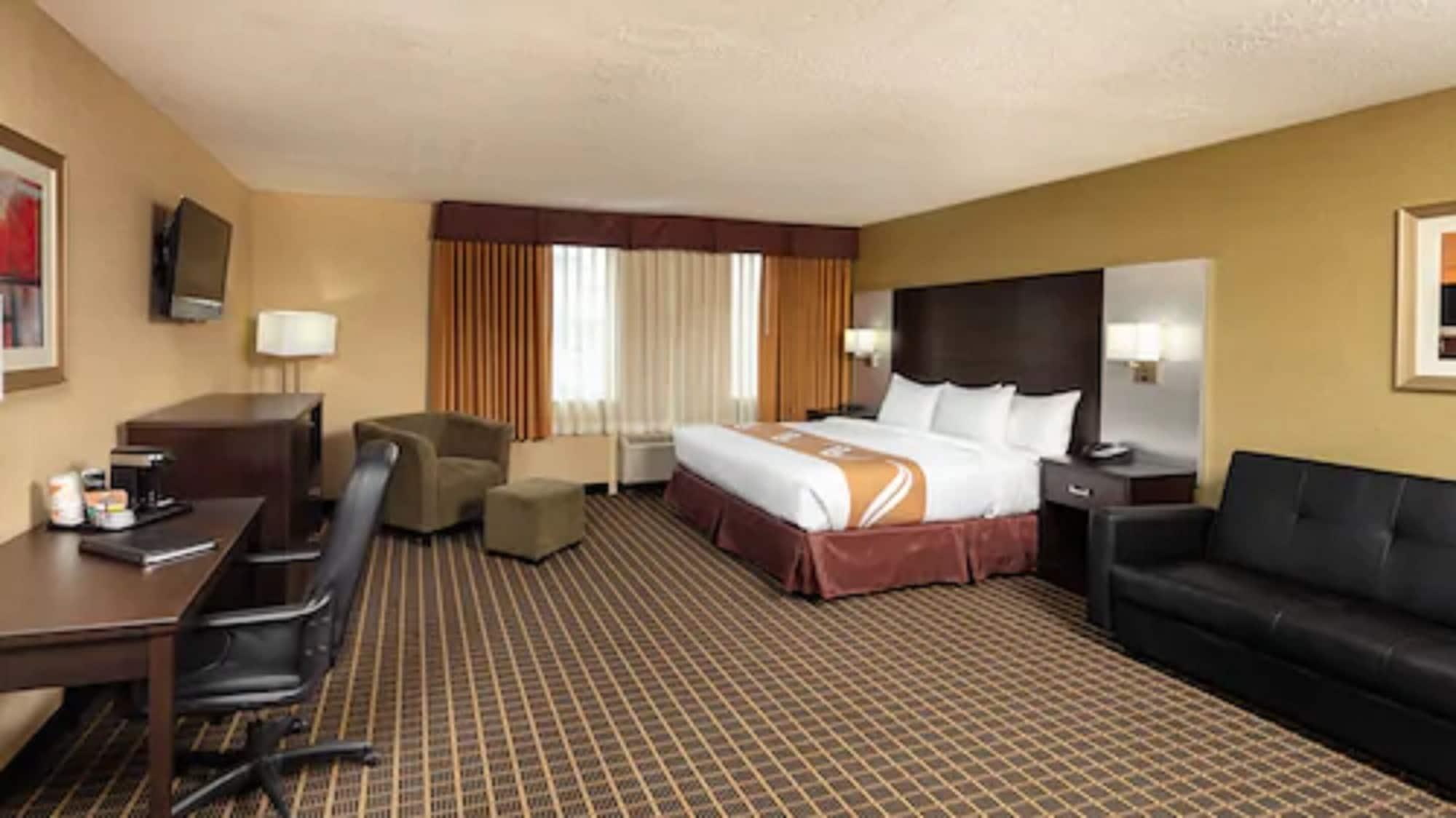 Quality Inn & Suites Downtown Windsor Ngoại thất bức ảnh