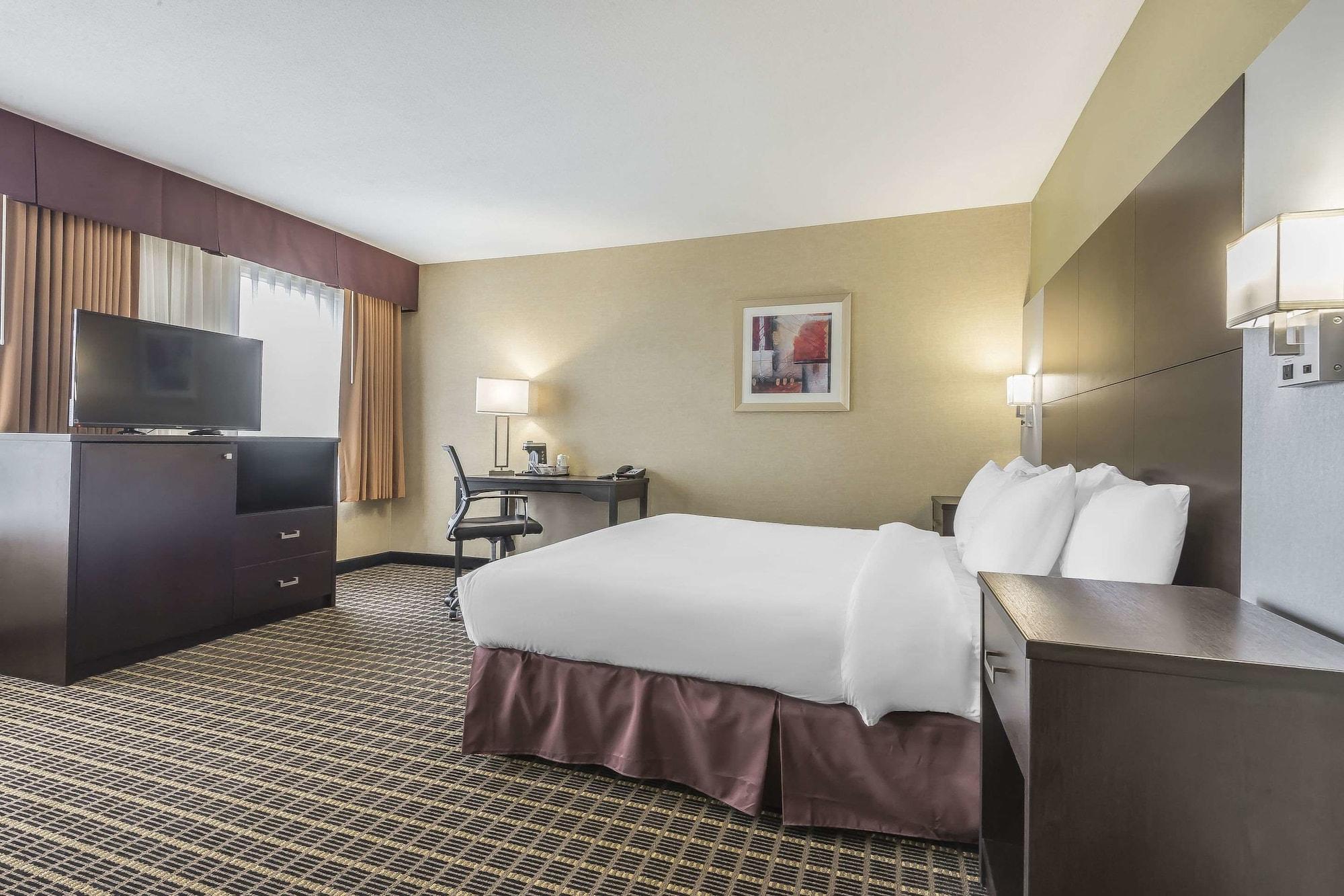 Quality Inn & Suites Downtown Windsor Ngoại thất bức ảnh