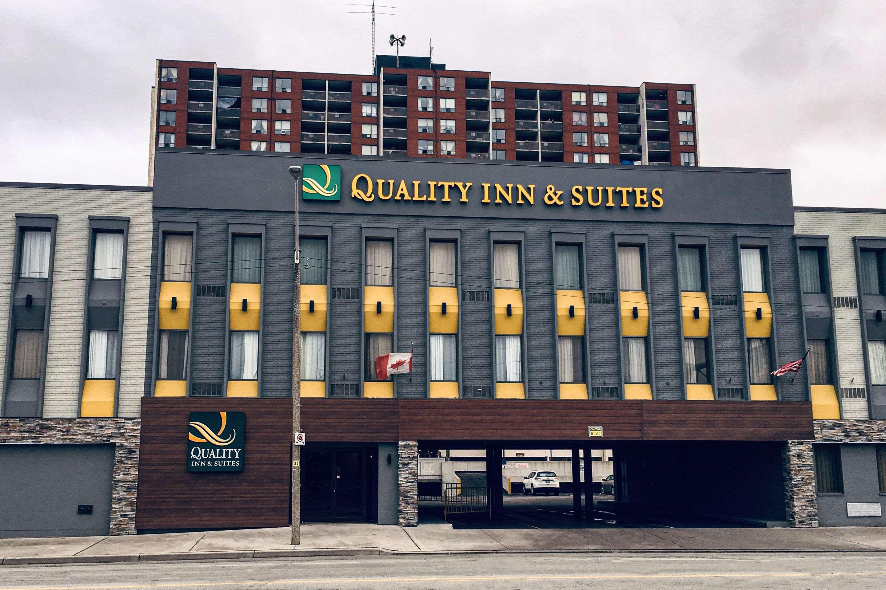 Quality Inn & Suites Downtown Windsor Ngoại thất bức ảnh