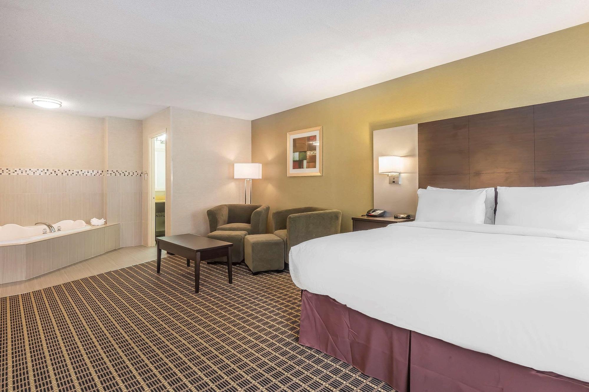 Quality Inn & Suites Downtown Windsor Ngoại thất bức ảnh